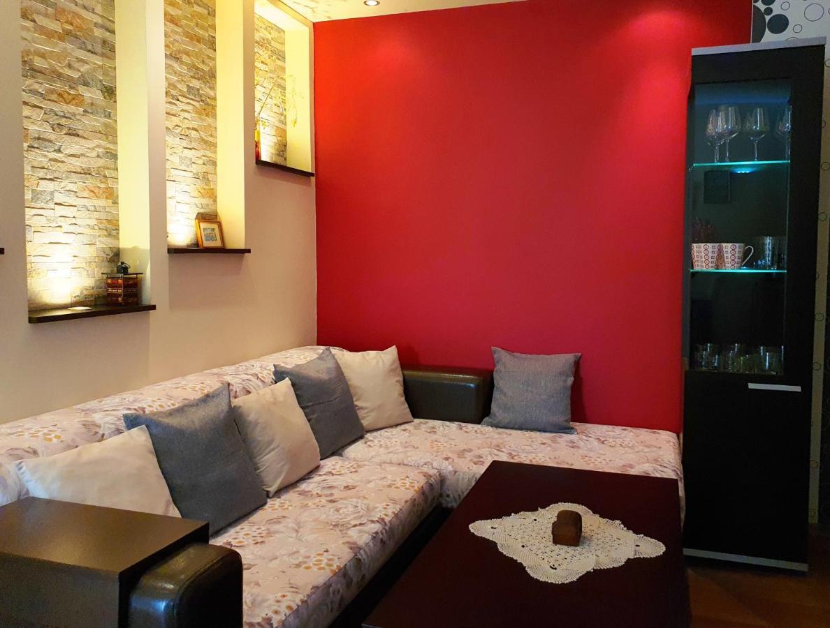 Apartment Nicole بلوفديف المظهر الخارجي الصورة